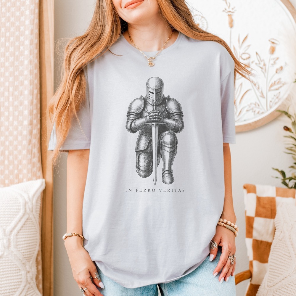 In Ferro Veritas Kneeling Knight Oath Tee